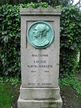 Gravmæle for Louise Ravn-Hansen